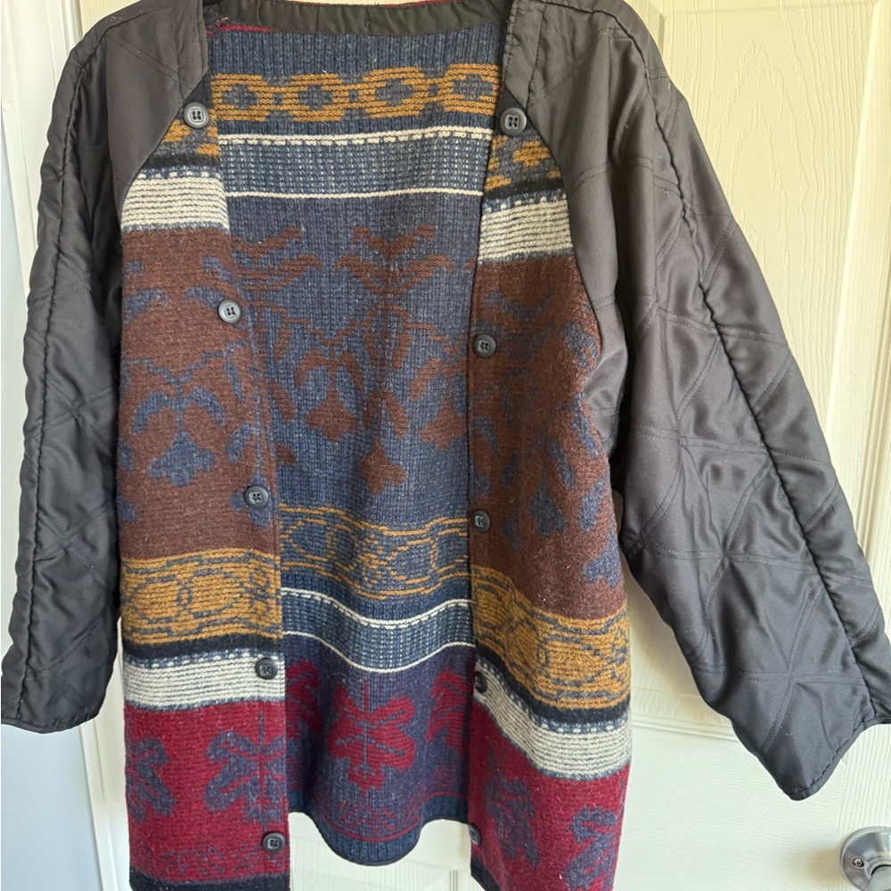 Multicolor Patterned Santa fe look open Jacket - Picture 4 of 5